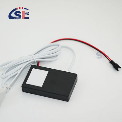 Experimenta la comodidad de nuestro sensor táctil de tres colores para el despejador de espejos