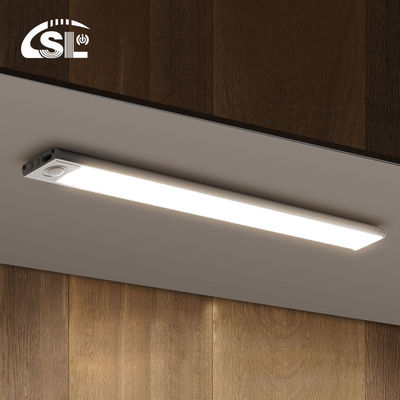 Alerta de luz diurna LED de lámpara de armario con sensor de movimiento y batería recargable