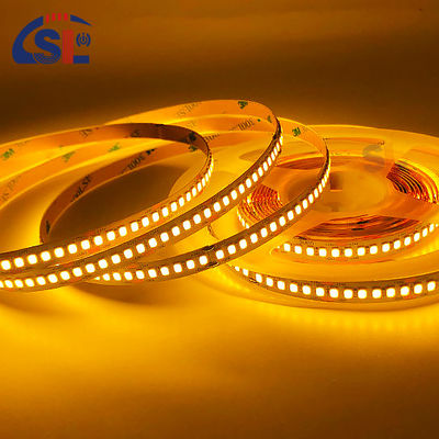 3 DC12V SMD2835 Electroplate PCB 240Ds 8mm Ra 80 2700K LED Light Strip para uso residencial