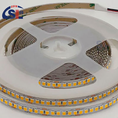 3 DC12V SMD2835 Electroplate PCB 240Ds 8mm Ra 80 2700K LED Light Strip para uso residencial