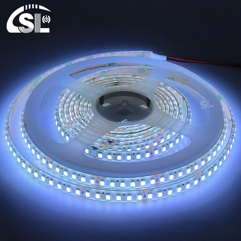 Luz de banda LED impermeable con ancho de 8 mm y temperatura de color de 12000K